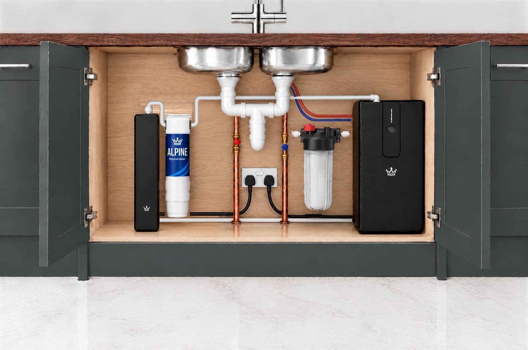 RoyalFlow Home Taste+: base unit with a sediment pre-filter and a compact reverse osmosis unit under a sink